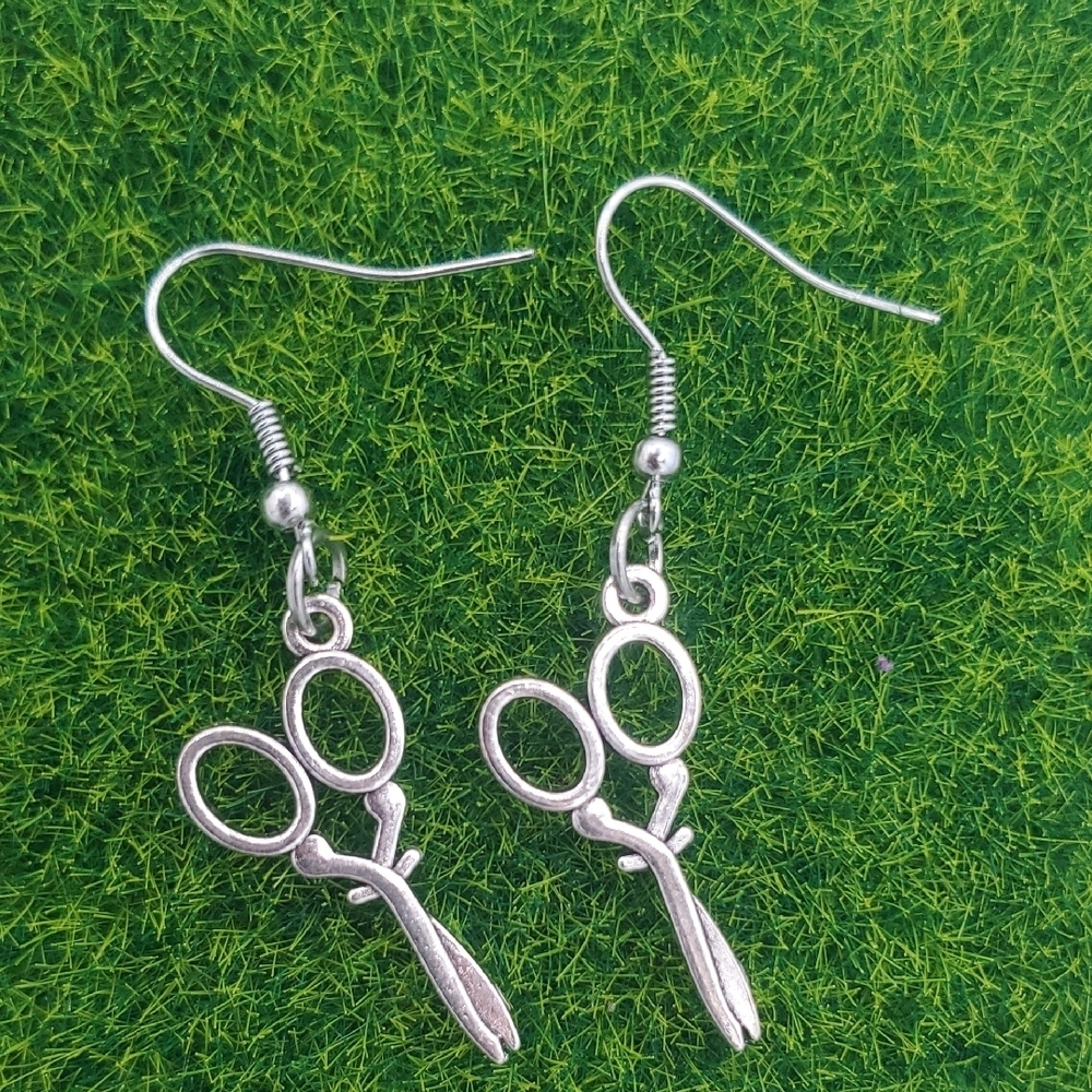 Shears Scissors Haircutting Barber Earrings Gift Idea Stylist E1019